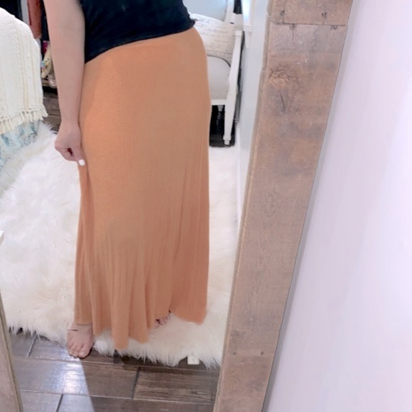 Anthropologie Current air peach color knit sweater maxi skirt size medium - Picture 2 of 8